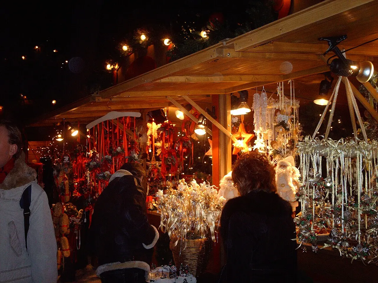 Bolzano/Bozen Winter wood Christmas market (Palazzo Campofranco) 2006